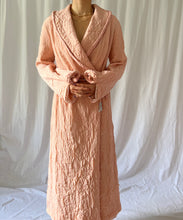 Load image into Gallery viewer, Vintage rare 1930s silk crepe textured peach robe