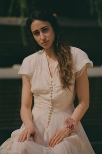 Vintage 1930s bridal silk chiffon cream dress