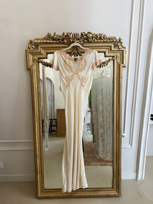 Vintage 1930s cream silk dress with antique French lace