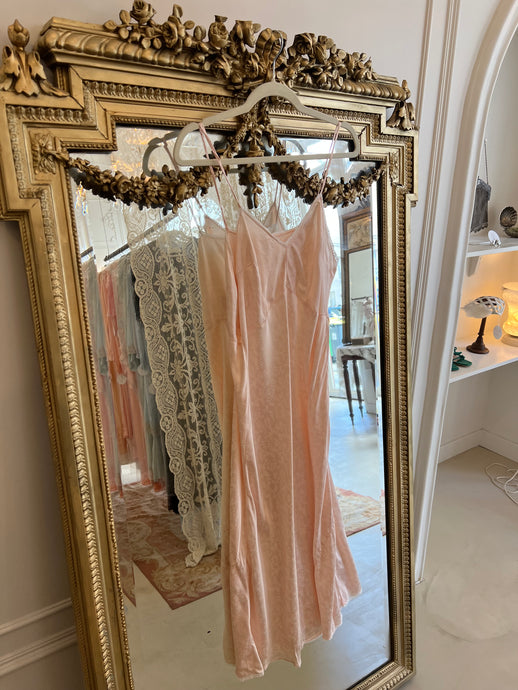 Vintage floral 1930s rayon light pink dress
