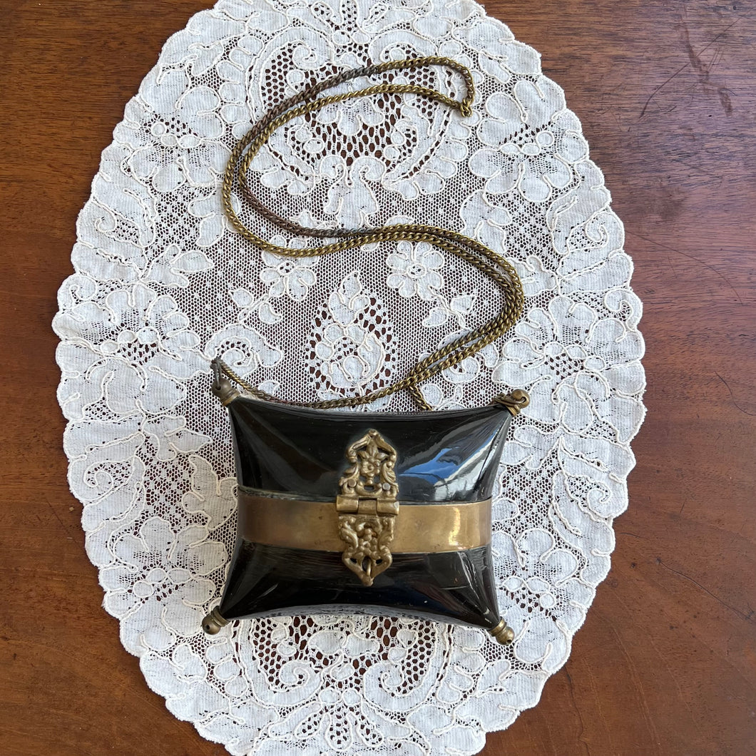 Antique corn minaudière
