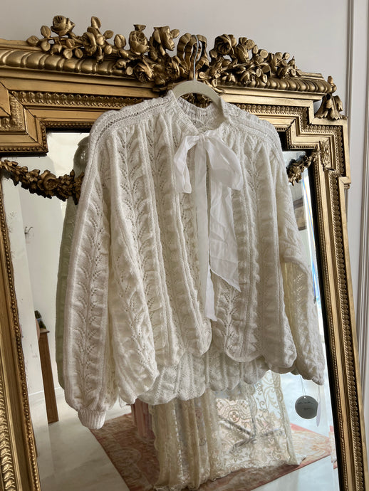 Vintage 1970s cream cardigan