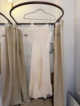 Load image into Gallery viewer, Vintage 1930s cream silk slip dress with silk applique bows and flowers