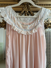 Load image into Gallery viewer, Vintage 1930s silk blush handmade dress