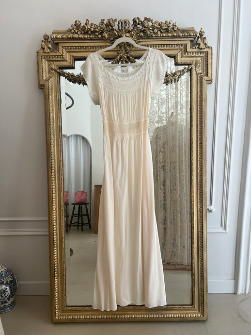 Vintage 1930s silk cream gown