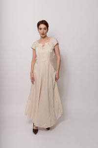 Vintage 1930s Cream Silk Full Length Gown