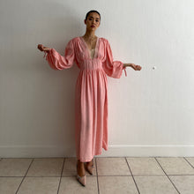 Load image into Gallery viewer, Vintage 1930s pink floral long sleeves dress