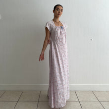 Load image into Gallery viewer, Vintage 1930s cotton floral purple dress