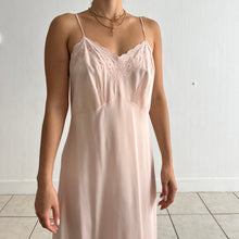 Load image into Gallery viewer, Vintage 1930s light pink silk slip dress