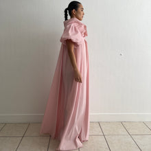 Load image into Gallery viewer, Vintage 1950s pink glamorous robe puffed sleeves