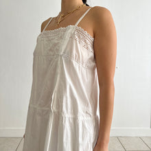 Load image into Gallery viewer, Antique 1920s cotton white dress with side closure