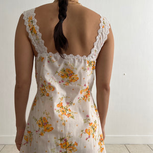 Vintage 1970s deadstock floral cotton blend dress