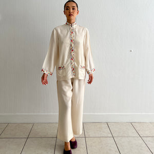 Vintage 1950s silk Chinese hand embroidered cream pajamas