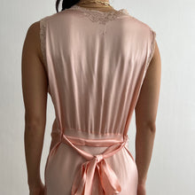 Load image into Gallery viewer, Vintage 1930s silk satin lace peach dress and jacket
