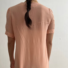 Load image into Gallery viewer, Vintage 1930s silk peach dress