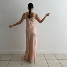 Load image into Gallery viewer, Vintage 1930s light peach silk dress