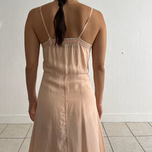 Load image into Gallery viewer, Vintage 1930s peach silk slip dress