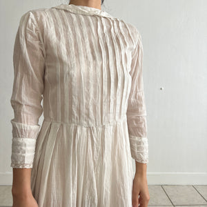 Antique Edwardian sheer cotton dress