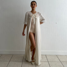 Load image into Gallery viewer, Vintage 1930s silk cream lace robe