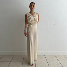 Load image into Gallery viewer, Vintage 1930s cream silk appliqué smocked