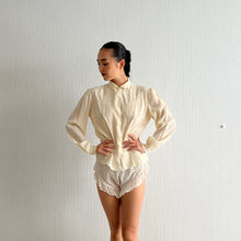 Load image into Gallery viewer, Vintage 1930s cream silk hand embroidered blouse