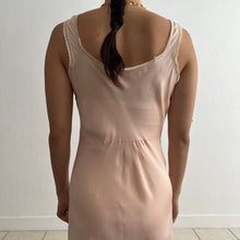 Load image into Gallery viewer, Vintage 1930s light peach silk dress