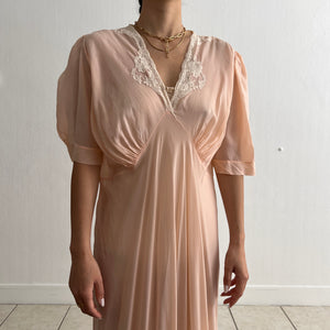 Vintage 1930s light pink silk and lace sheer