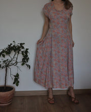 Load image into Gallery viewer, Vintage 60s does 20s floral low waist dress
