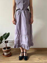 Load image into Gallery viewer, Antique lavender dyed Edwardian cotton skirt