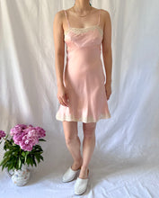 Load image into Gallery viewer, Vintage 1920s pink silk mini slip with lace