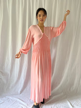 Load image into Gallery viewer, Vintage 30s pink dress long balloon sleeves
