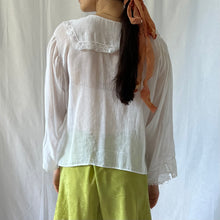 Load image into Gallery viewer, Antique Edwardian cotton lace hand embroidered blouse
