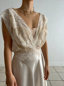 Vintage 1930s silk chiffon satin lace cream dress
