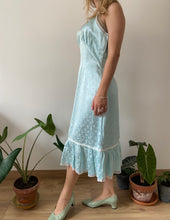 Load image into Gallery viewer, 50s satin floral slip midi