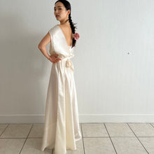 Load image into Gallery viewer, Vintage 1930s silk chiffon satin lace cream dress