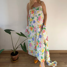 Load image into Gallery viewer, Vintage 80s floral slip and robe set