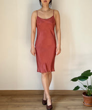 Load image into Gallery viewer, Vintage silky slip dress