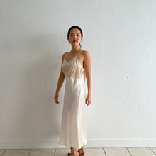Load image into Gallery viewer, Vintage 1930s silk chiffon satin lace cream slip