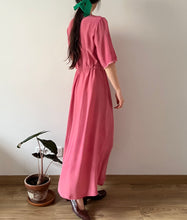Load image into Gallery viewer, Vintage 1940s hand dyed silk dress berry pink