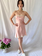 Load image into Gallery viewer, Vintage 1920s pink silk mini slip with lace