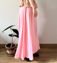 Load image into Gallery viewer, Vintage 40s pink rayon skirt