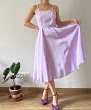 Load image into Gallery viewer, Vintage lilac 50s handmade dress