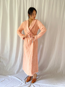 Vintage rare 1930s silk crepe textured peach robe
