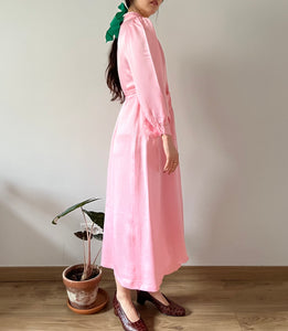 Vintage 1940s pink rayon robe