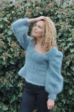 Load image into Gallery viewer, &quot; Reja &quot; Mohair Blend Hand Knit Romantic Sweater