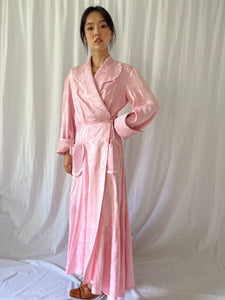 Vintage 1940s pink floral rayon satin robe