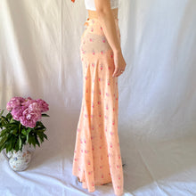 Load image into Gallery viewer, Rare 1930s silk floral palazzo pants